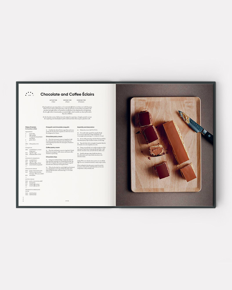 Book Gateaux: Sweets (Modern French Pastry) by Morihide Yoshida