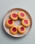Book Crumbs: Cookies and Sweets from Around the World by Ben Mims