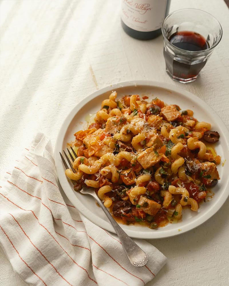 Book How to Cook the Finest Things in the Sea by Ari Kolender