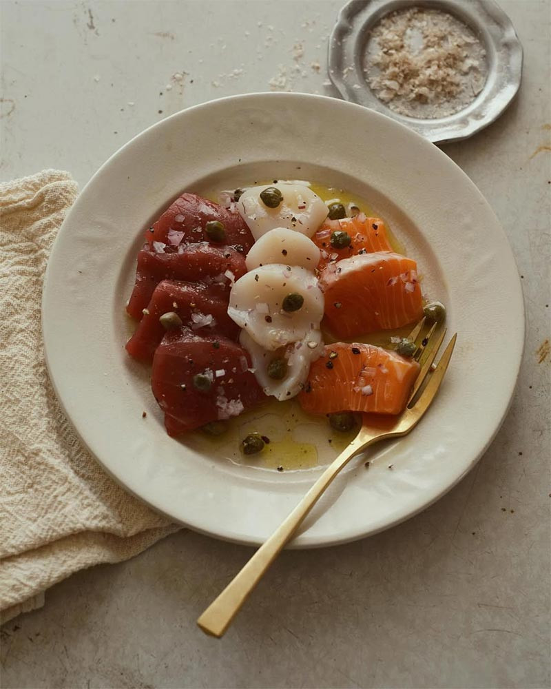 Book How to Cook the Finest Things in the Sea by Ari Kolender