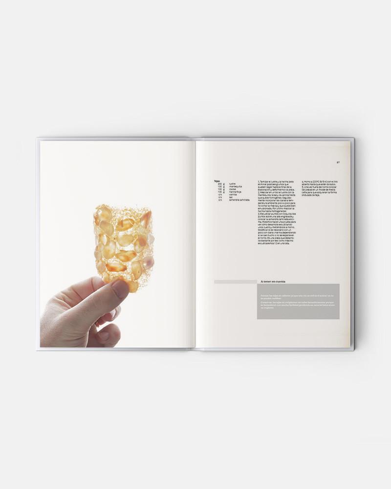 La Vieja Pastelería book by EPGB
