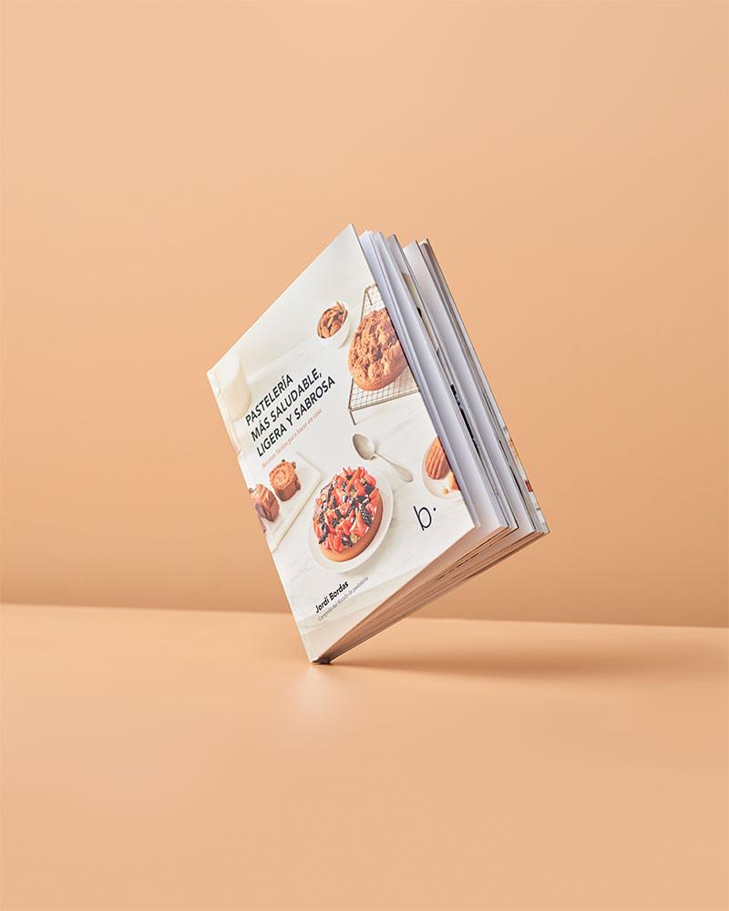 Healthier, lighter, and tastier pastry book by Jordi Bordas