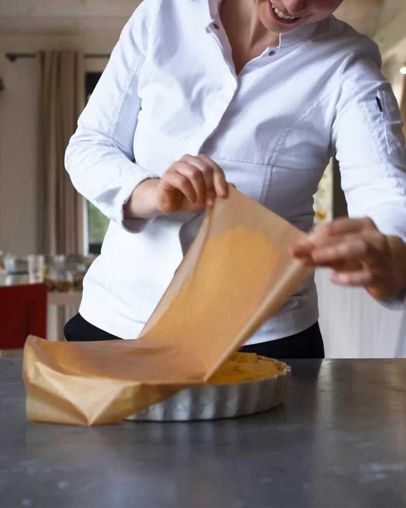 Je veux faire un gâteau mais je n'ai pas.... de farine, de beurre, d'uf, de sucre