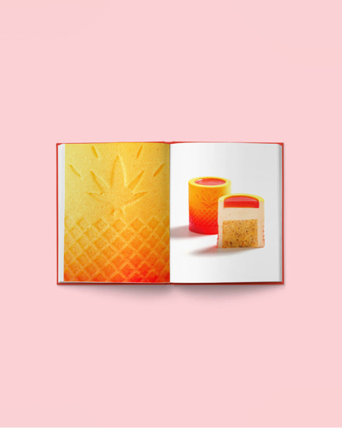 This is not a recipe book by chef Tal Spiegel. Book Tal Spiegel. Pastry and creativity. Design and pastry. pastry book 2