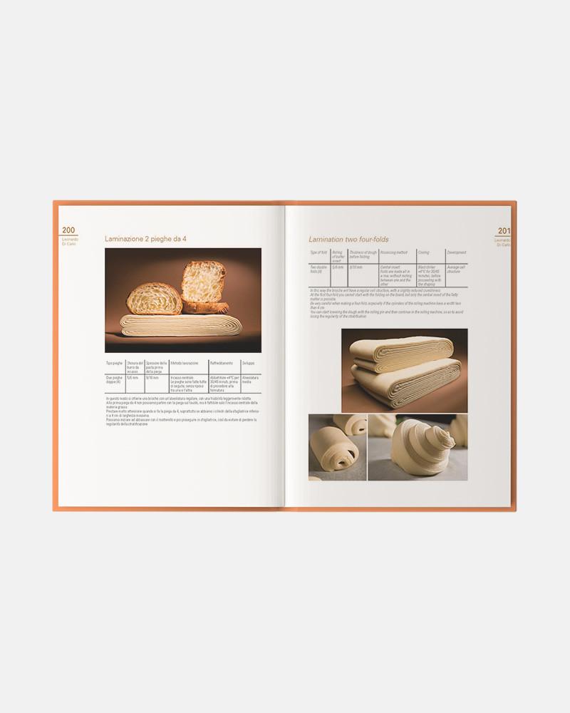 Revolution in Pastry book by Leonardo Di Carlo. Evoluzione in rivoluzione