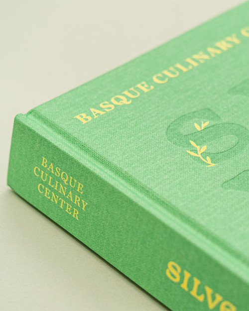 Silvestre book by Basque Culinary Center. The gastronomy of wild plants and herbs 2