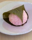 Douceurs japonaises. 72 mochis, daifuku, dango et taiyaki pour célébrer les saisons (Kyûreki). Livre de Mathilda Motte