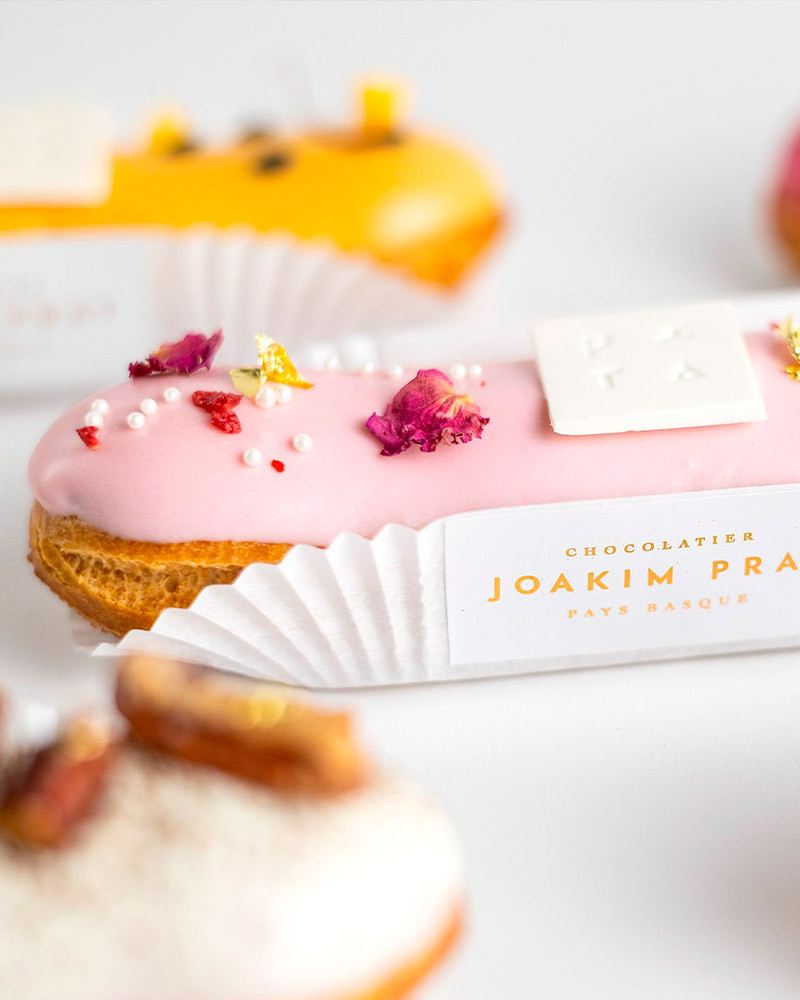 Book Signature Éclairs by Joakim Prat